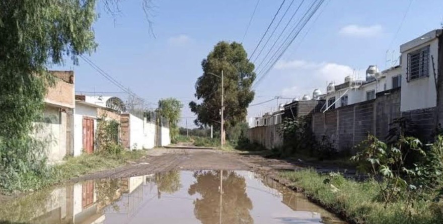 Ayuntamiento maquilla abandono en la capital 