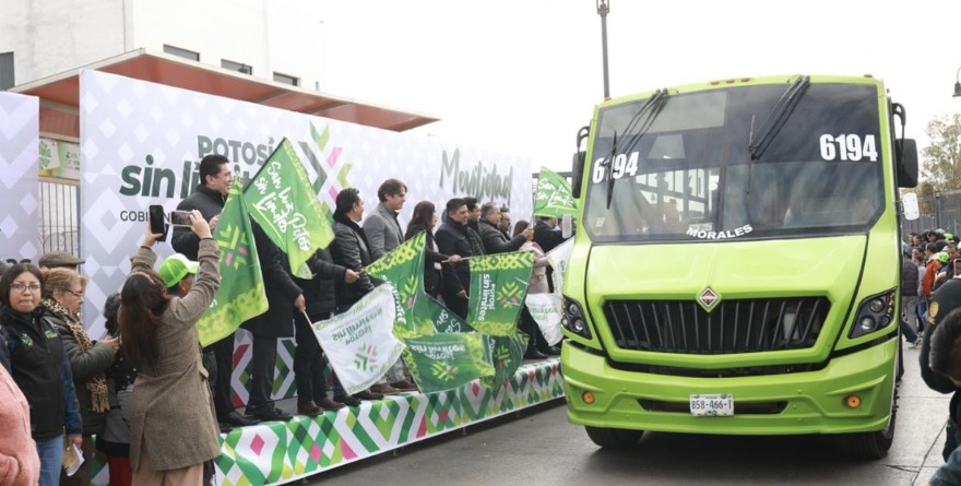 Gobierno termina rezago transportista