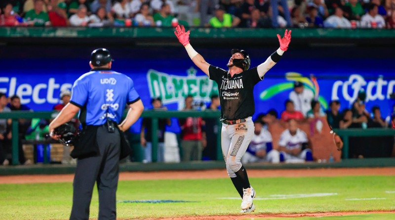 EMBISTEN TOROS A OLMECAS Y SE ACERCAN AL CAMPEONATO