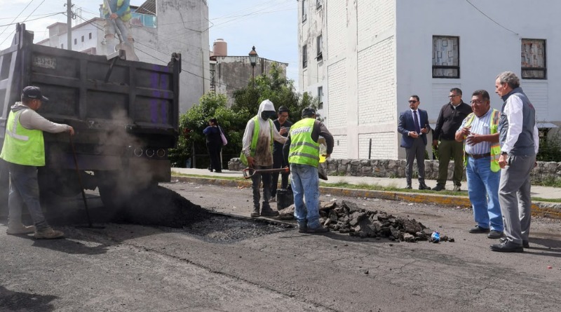 MEJORAN VIALIDADES EN LA COLONIA LA NORIA