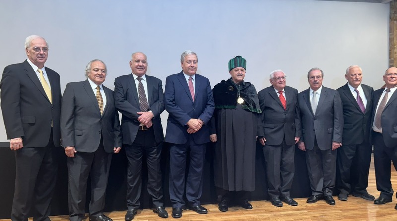 RECHAZAN EX RECTORES INJERENCIA EN SUCESIÓN DE LA UANL