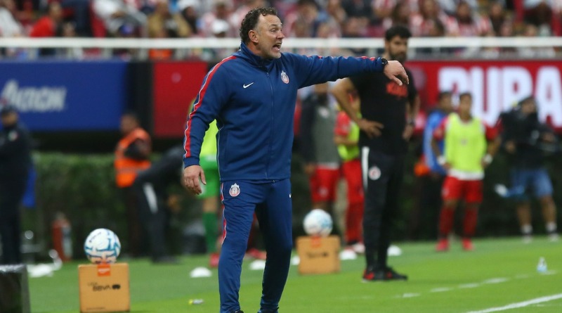EN CHIVAS NO SE FÍAN DE MOMENTO QUE VIVE EL AMÉRICA