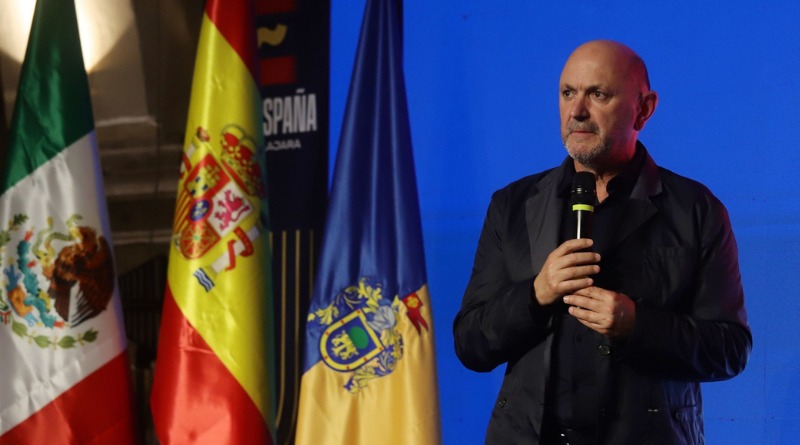RENOVARÁ LUIS DE LA FUENTE CON ESPAÑA HASTA 2030