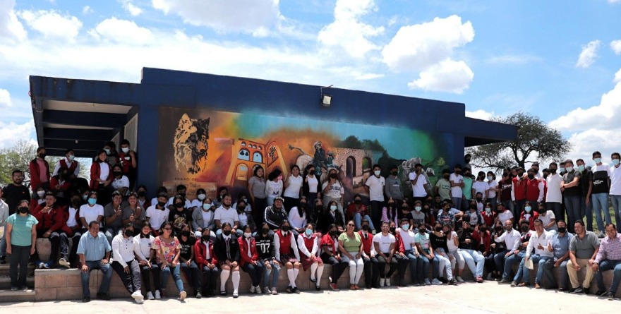 Revoluciona Gallardo la vida de los jóvenes