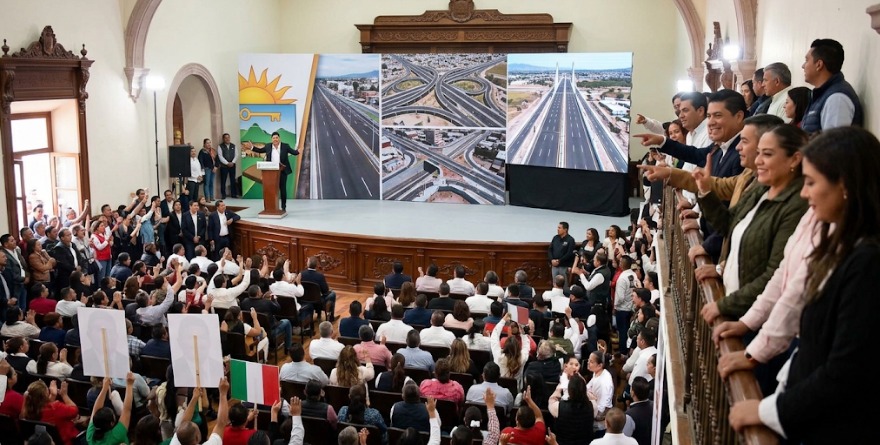 Gallardo reúne respaldo regional