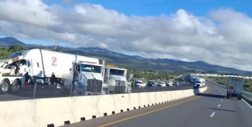 Accidentes complican circulación en Carretera 57