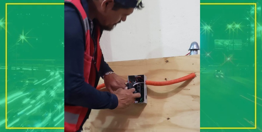 Cárdenas se recarga de energía