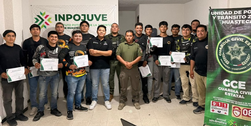 Capacitan en vialidad a repartidores en Ciudad Valles