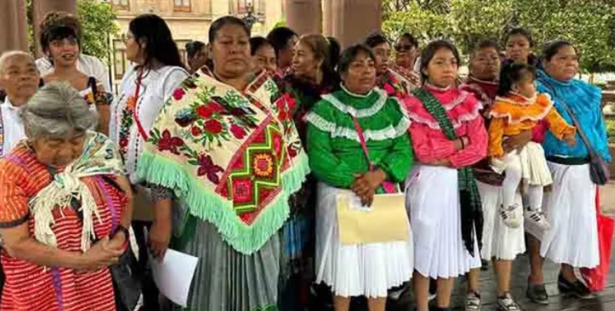 Violan derechos indígenas: Acusan omisión del INPI