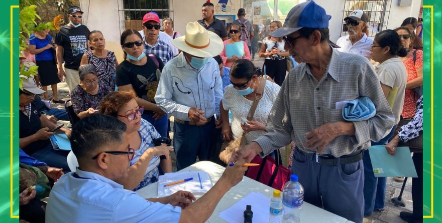 Brigada de salud visual atiende a decenas de personas