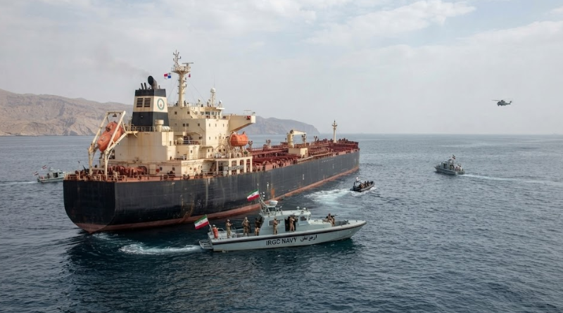 DESVÍA GUARDIA REVOLUCIONARIA PETROLERO EN ORMUZ