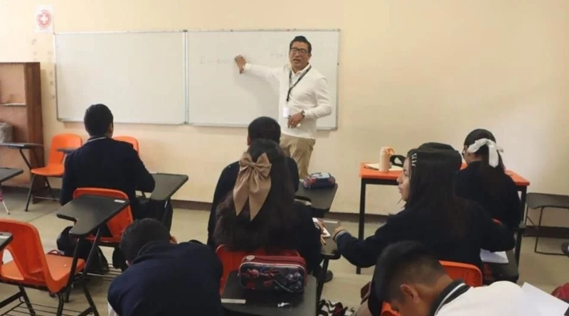 PARAN CLASES EN LA SIERRA NORTE DE OAXACA POR LLUVIAS