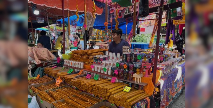 Xantolo abre con un gran tianguis en Ciudad Valles