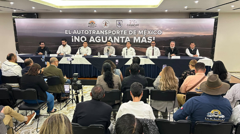 PARAN TRANSPORTISTAS POR INSEGURIDAD