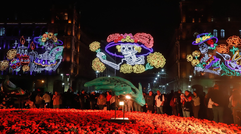 ABREN EN EL ZÓCALO DE LA CDMX PUERTA DEL MICTLÁN