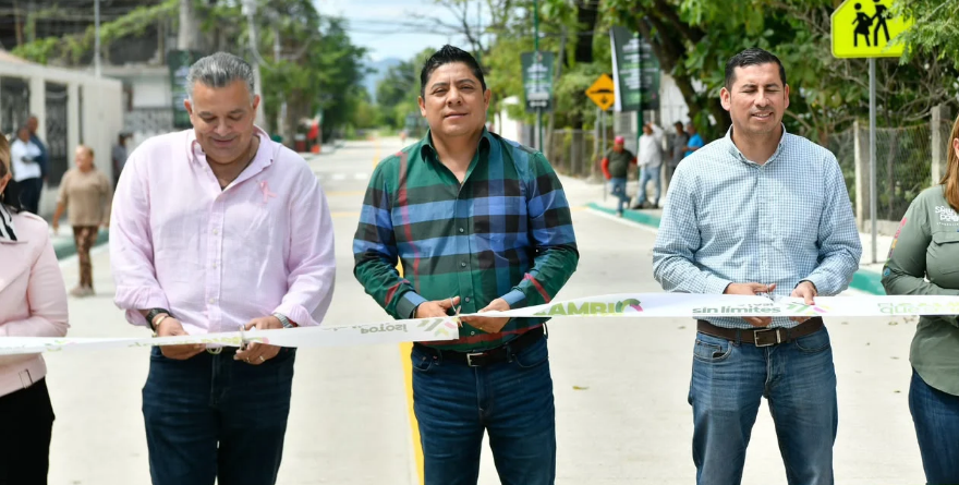 RICARDO GALLARDO ARRANCA OBRAS EN CIUDAD VALLES