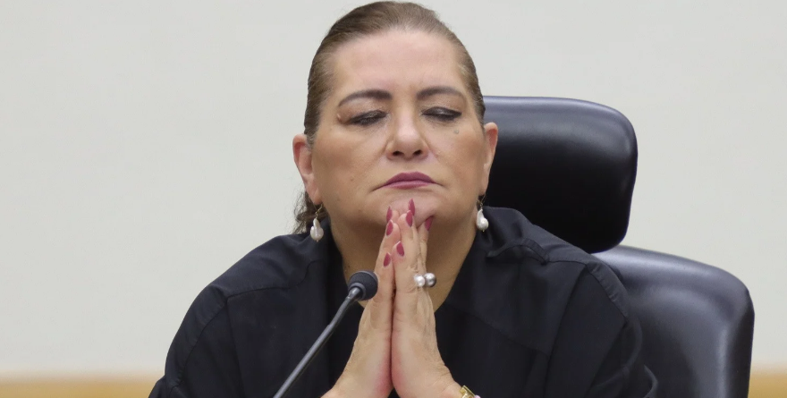 TIENE TADDEI CHOFER DE $70 MIL