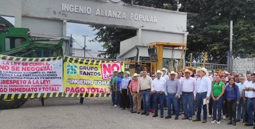 Cañeros toman Ingenio Alianza Popular por millonario adeudo