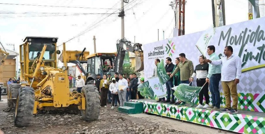 Gobierno transforma carreteras del norte