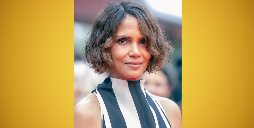 Halle demandada por su ex 