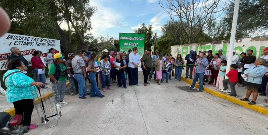 Exponen severo rezago en obra