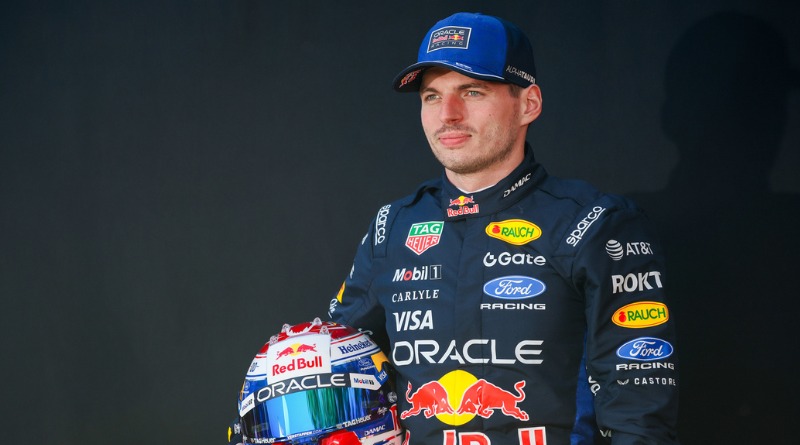 ACEPTÓ VERSTAPPEN EL RETO DE SEGUIR GANANDO CON RED BULL