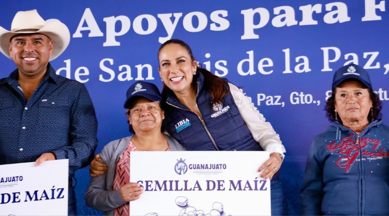 LIBIA DENNISE ENTREGA APOYOS AL CAMPO Y OBRAS EN GUANAJUATO