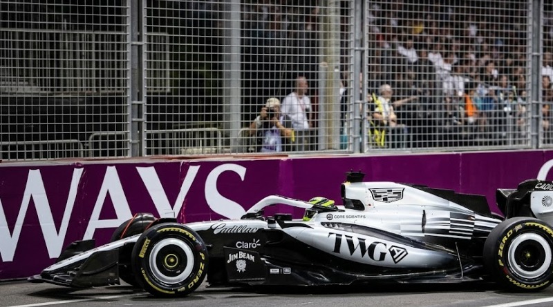 DAÑA CHECO PÉREZ SU AUTO EN SINGAPUR