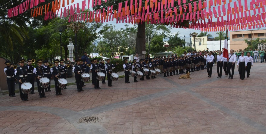 Resaltan herencia de tradiciones indígenas