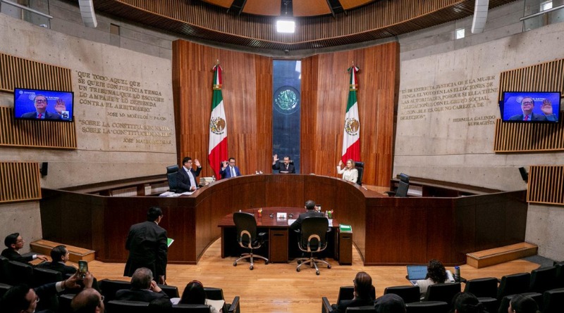 ACUMULA MORENA MULTAS POR 70.4 MDP POR AFILIACIÓN INDEBIDA