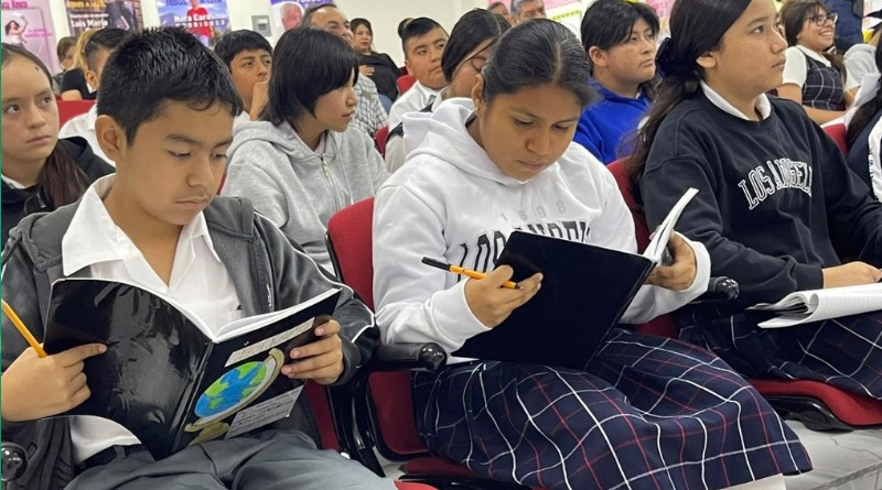 LLEVAN LA FIL HASTA LAS AULAS