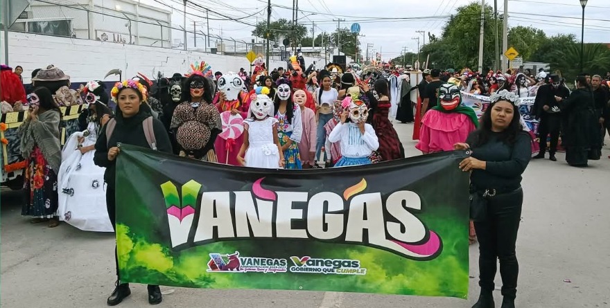 Jóvenes de Vanegas promueven tradición