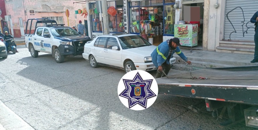 Aseguran en Matehuala vehículo robado