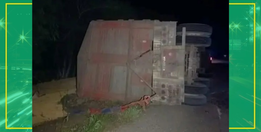 Vuelca tráiler en Tamuín
